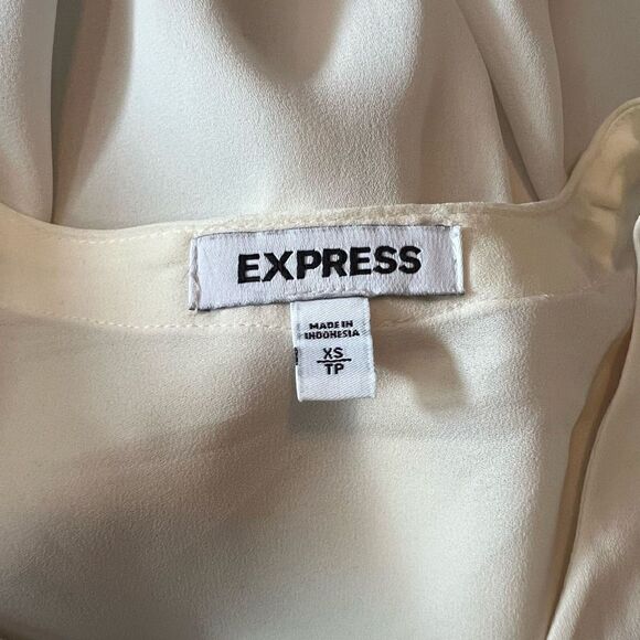 3 for $30! Express sheer long sleeve blouse. Size extra small - Picture 8 of 11